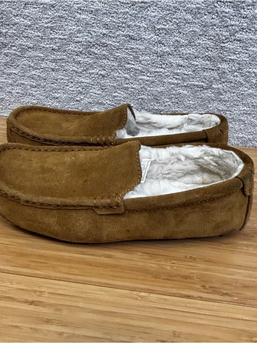 Koolaburra preowned but